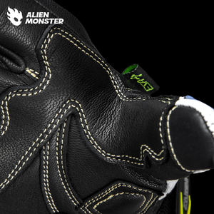 Gants de moto Alien Monster Flying Birds en fibre de carbone en cuir véritable Équipement de moto pour hommes GT Riding CE2 - Product Image 4