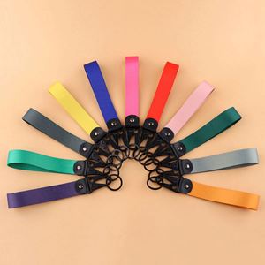 Porte-clés en fer personnalisable - Porte-clés de voiture durable avec sangle en cuir, impression numérique, technique FREEFORM, idéal pour la promotion - Product Image 2