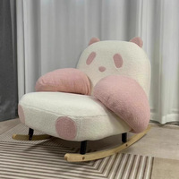 Fauteuil à bascule moderne en bois avec revêtement en tissu et fonction de balancement doux pour le confort du salon