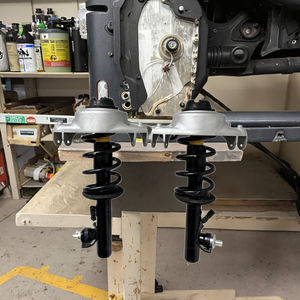 Amortisseurs à ressort de suspension avant pour <span class=keywords><strong>Audi</strong></span> Q5 A4/S4 <span class=keywords><strong>A5</strong></span>/S5 8R0413029J/8F0413029/8F0413030/8R0413030J - Product Image 4