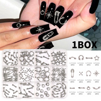 Décorations d'ongles de luxe en alliage avec strass, cadre métallique, cristaux carrés et ronds pour salon et DIY