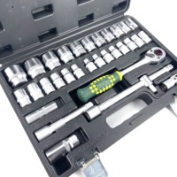 Vente en gros 32 jeux d'outils d'atelier pour clés à douilles Boîte à outils automobile