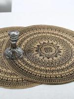 Vente en gros Napperon rond bohème en jute tissé pour la table à manger Set de table en jute bohème résistant à la chaleur Lot de 6