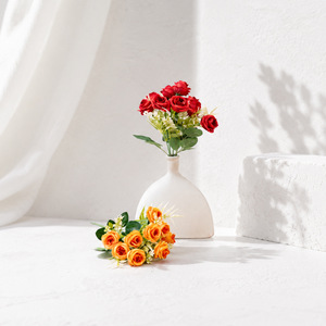 Retro Pastoral Ramo de 10 Rosas Artificiales de Tela de Seda con Cola de Pavo Real para Florero de Pie, Decoración para Entrada, Tienda y Festivales - Product Image 2