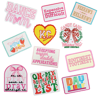 Personnalisé Rose Joyeux Noël Danse Maman Prier Patch Brodé Fer-Sur Fleur pour Vêtements Chapeau Décoration En Gros Sergé Personnalisé