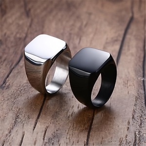 Anello Chevalier Personalizzato da Uomo, Placcato Oro in Acciaio Inossidabile, Impermeabile, Antiossidante, con Incisione Laser del LOGO, Gioielli per Uomo - Product Image 2