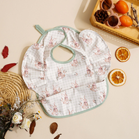 Bavoirs pour bébé en silicone personnalisés avec logo du fabricant, vente en gros, doux, confortables, imperméables, légers, faciles à nettoyer, pour le stockage des aliments
