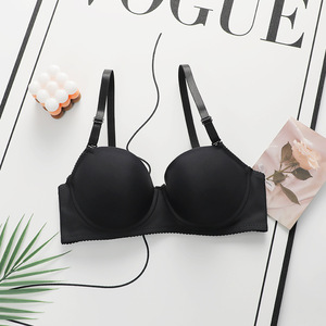 Ensemble de lingerie sexy en dentelle pour femme, respirant, pour l'été, avec soutien-gorge pour poitrines généreuses et petites poitrines, collection Pure Desire - Product Image 2