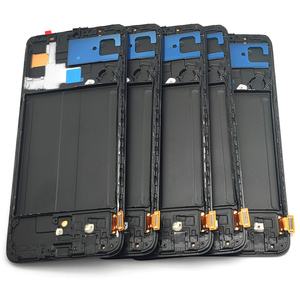 Écran tactile LCD 6,7'' en gros pour <span class=keywords><strong>Samsung</strong></span> <span class=keywords><strong>A70</strong></span> A705 A705F SM-A705FN avec châssis – Garantie 1 an - Product Image 3
