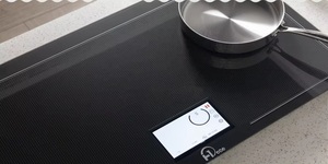 Full Surface Induction Cooktop 36'' with TFT Control Screen and <b>WiFi</b> Connection - Product Image 5