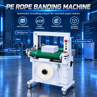 Machine de comptage automatique de cartes avec ligne de production de bandage, système de pagination et d'attachage de cartes haute vitesse pour cartes à jouer