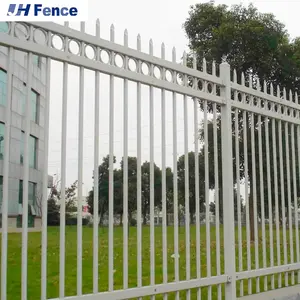 Customized Garden Balcony Terrace Pool Metal Steel Terrace Fencing Panel Welded Residential Metal Yard Picket Fence