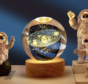 Creative Galaxy Moon Crystal Ball 3D Small Night Light Glass Ornament Design para graduación Boda Base luminosa Knick-Knacks - Product Image 6