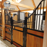 Panneau frontal de box pour chevaux, design anti-ronflement équestre simple, avec porte à charnières, conception personnalisable