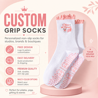 Chaussettes de sport personnalisées brodées antidérapantes pour yoga et pilates, chaussettes respirantes élastiques en gros pour studio d'entraînement