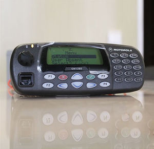 Para Rádio Transceptor Portátil Motorola UHF com Estação Base para GM380 GM398 GM1280 Analógico - Product Image 4