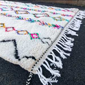 Tapis en laine azilale authentique marocain fait à la main style Beni Ourain personnalisable noué à la main pour la décoration de n'importe quelle pièce - Product Image 6