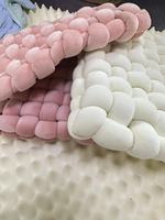 Coussin de siège en tricot Coussin de siège Rebond lent Logo technique personnalisé Couleur Matériau tricoté Taille