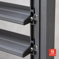 Lames de ventilation en aluminium pour fenêtre, conception de dissipation thermique, taille personnalisée pour cuisine, salle de bain et entrepôt