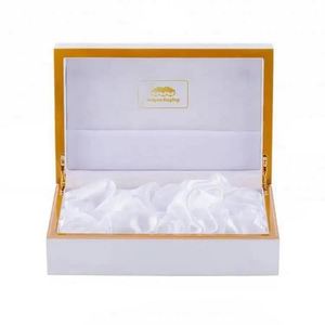 Scatola per Profumi in Legno Laccato Pianoforte, Espositore da <span class=keywords><strong>Tavolo</strong></span> Rotondo in Plastica e Legno per Gioielli di Grandi Dimensioni - Product Image 4