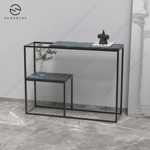 Mesa Consola Moderna con Tapa de Mármol y Estructura Metálica, Diseño Minimalista para Recibidor o Entrada - Product Image 2