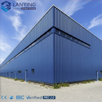 Entrepôt préfabriqué en structure métallique, bâtiment industriel en métal, atelier, hangar, conception durable sur mesure, certifié CE