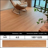 Revêtement de sol SPC emboîtable DIY : Luxe abordable, écologique, ignifuge, imperméable, panneaux polymères personnalisés à grain de bois pour
