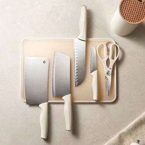 Juego de 5 Cuchillos de Cocina Económicos de Acero Inoxidable con Hoja de Damasco para Cortar Verduras y Frutas, Logotipo Personalizado, Material Plástico - Product Image 3