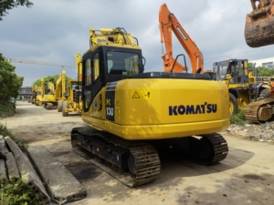 Excavadora Hidráulica de Cadenas Komatsu PC130-7 de Segunda Mano, Motor Japonés, con Precio Bajo, 13 Toneladas, en Venta - Product Image 5