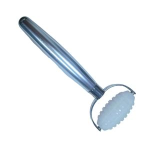Rouleau facial en jade blanc et outil Gua Sha avec rouleau en alliage de zinc - Product Image 4