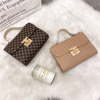 Sac carré simple et élégant 2026 pour femmes, sac à main tendance en cuir PU pas cher, sac bandoulière à chaîne pour femmes