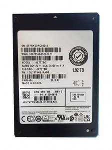 005053077 Nuovo in Stock Exx 1.92TB 2.5" 7.2K 12G SFF SAS 128MB Cache Unità a Stato Solido SSD per Server - Product Image 6