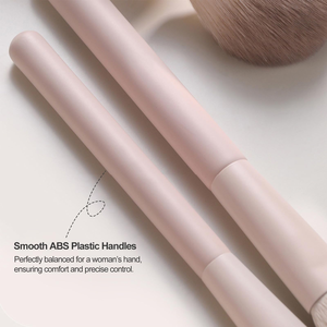 Ensemble de 13 pinceaux de maquillage en poils synthétiques vegan, luxe rose, étiquette privée personnalisée, pinceaux de maquillage de haute qualité avec sac pour les yeux et le visage - Product Image 2