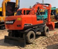 Excavatrice sur roues Doosan DX150w-9C de 14 tonnes d'occasion avec composants essentiels : moteur, engrenage, roulement DX150w