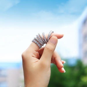 Anillo de Diamantes F369 Solitario de 1 Quilate, Corte Redondo, Oro Blanco, Joyería de Compromiso para Mujer - Product Image 3