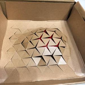 Hộp bưu phẩm giấy kraft nâu sóng gợn thiết kế thời trang, tùy chỉnh, dành cho thương mại điện tử, có ngăn giấy bên trong để vận chuyển - Product Image 5