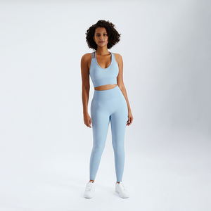 Conjunto Deportivo Personalizado de Fútbol Sublimado de Alta Calidad, Ecológico, Transpirable, de Spandex/Poliéster para Mujer - Product Image 1