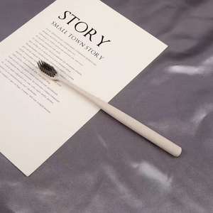 Brosses à dents écologiques noires mates biodégradables jetables <span class=keywords><strong>en</strong></span> nylon souple avec manche <span class=keywords><strong>en</strong></span> PP pour usage domestique et voyage, nettoyage de la langue, vertes - Product Image 2