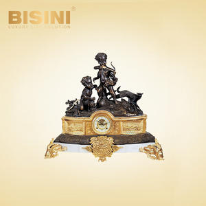 High-grade Ornaments Table <strong>Clock</strong> Superb Classic Four-horse <strong>Carriage</strong> Carving Cast Copper Desk <strong>Clock</strong> Exquisite <strong>Clock</strong> - Product Image 2