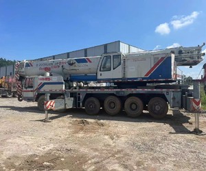 Zoomlion เครน QAY150 150ตันรถบรรทุกทุกภูมิประเทศ Weichai ปั๊มเครื่องยนต์แบริ่งรถเครนเคลื่อนที่ Tadano Max ยกน้ำหนัก50ตัน - Product Image 2