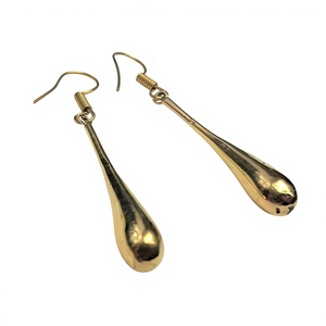 Boucles d'oreilles pendantes en laiton plaqué or, forme goutte d'eau, bijoux classiques pour femmes - Product Image 1