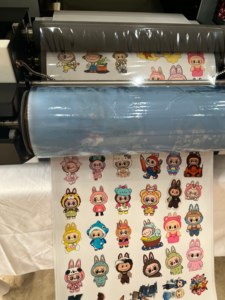 Imprimante DTF à jet d'encre <span class=keywords><strong>UV</strong></span> automatique de bureau IUV A3, nouvelle, garantie 1 an, impression tout-en-un, tête d'impression I3200 - Product Image 4