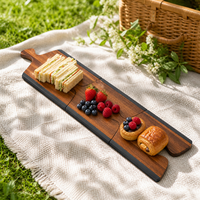 Nouveau plateau à fromage en bois d'acacia avec logo arbre de Noël et ensemble de couteaux, plateau de charcuterie en bois pour les fêtes, cadeau de fête