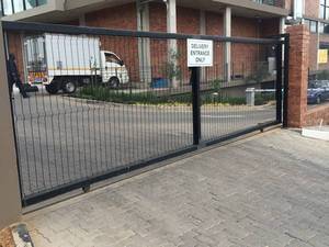 Tự động Kính thiên văn cổng điện có thể thu vào công nghiệp sectioned cửa trượt cho căn hộ sử dụng ngoài trời trackless - Product Image 4