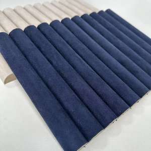 Panneau à lattes en <span class=keywords><strong>bois</strong></span> souple à roulement <span class=keywords><strong>vertical</strong></span> d'armoire Panneau mural en MDF flexible Revêtement mural incurvé décoratif en <span class=keywords><strong>bois</strong></span> - Product Image 6