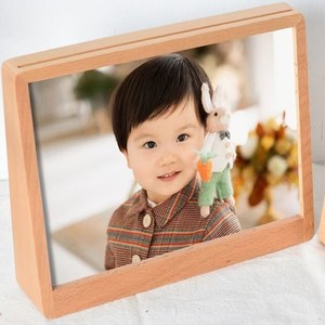 Gỗ Sồi khung hình thang hiển thị đứng 6-7-8 inch lịch cơ sở khung <span class=keywords><strong>Acrylic</strong></span> sáng tạo bằng gỗ hiển thị đứng - Product Image 4