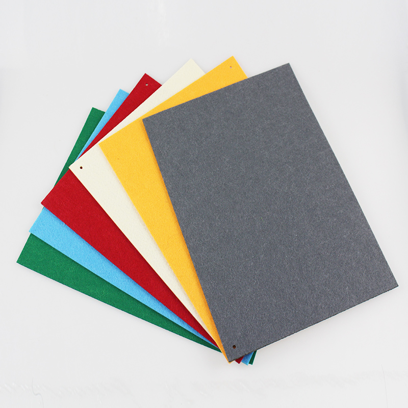 Легкий Вес рулона черный нетканый матрас иглопробивания перфорированный войлок ткань простыни