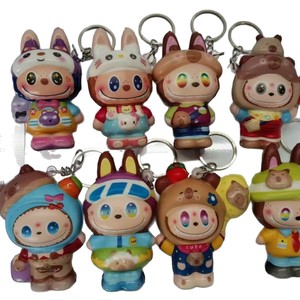 Llavero de conejo de TPE de 11 cm, de espuma de rebote lento, regalo unisex para niños de 5 a 7 años - Product Image 5