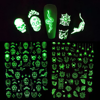 Autocollants pour ongles tendance Halloween : Crâne, araignée, citrouille – Décoration 3D auto-adhésive lumineuse pour nail art