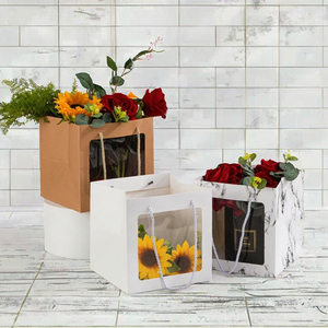 Bolsas de Compras de Cartón con Ventana Cuadrada Clásicas Hechas a Mano con Papel Kraft Reciclado, Bolsas de Regalo Ecológicas para Ropa y Juguetes - Product Image 3